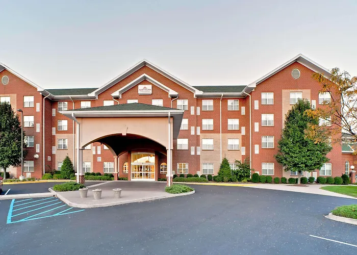 Hawthorn Suites By Wyndham Louisville East