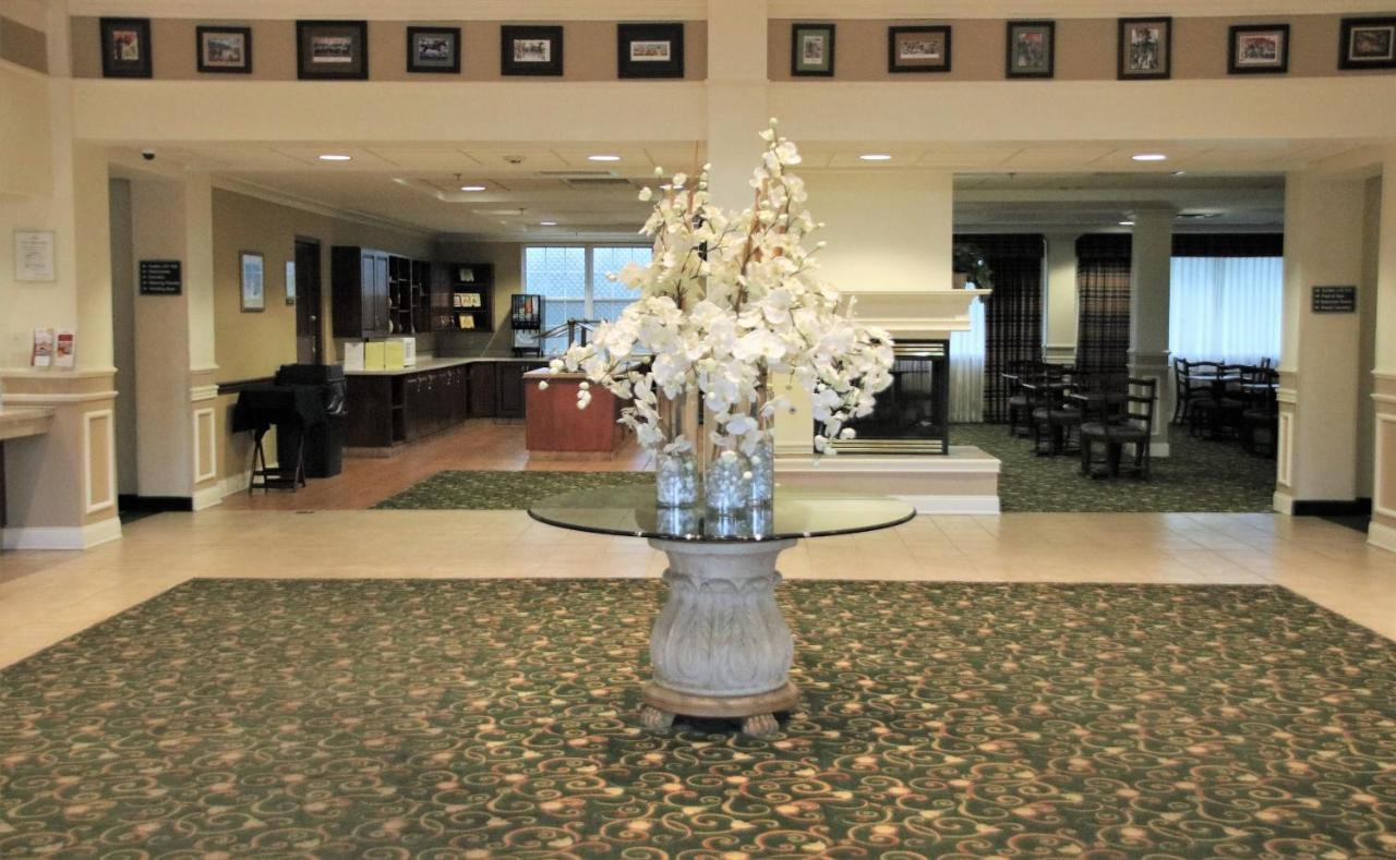 Hawthorn By Wyndham East Hotel Louisville